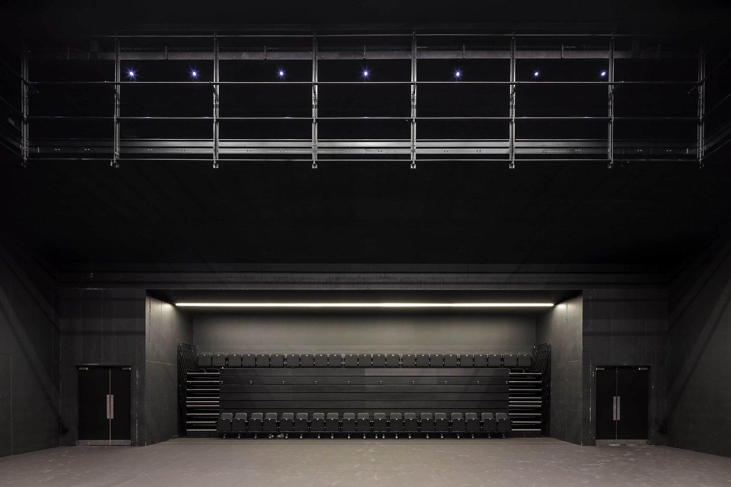 English National Ballet photography by Theo Tzia