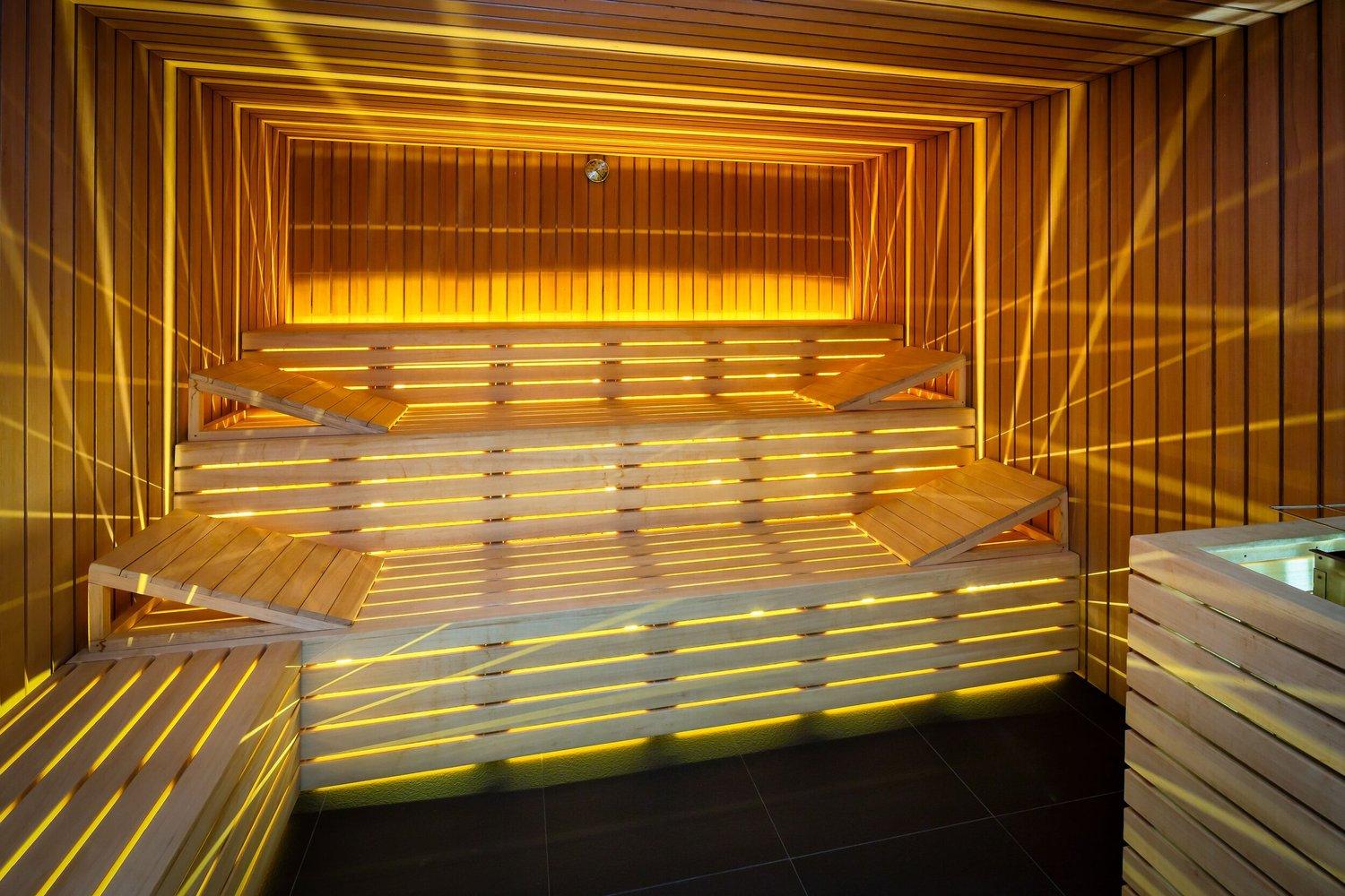 Golf Hotel Vicenza photography by Theo Tzia
