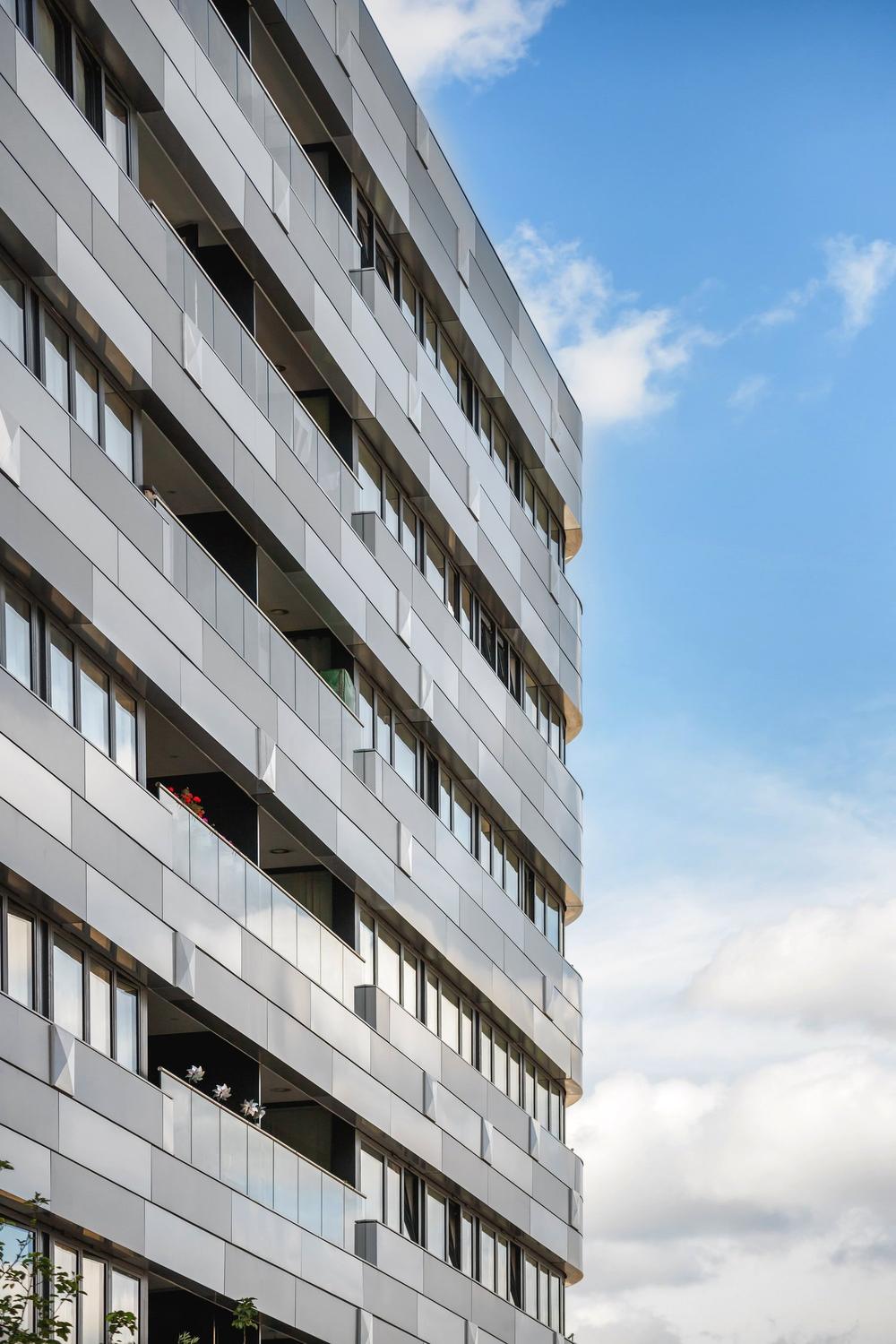 Exteriors photography by Theo Tzia