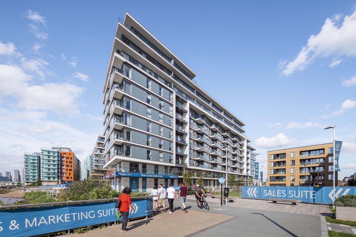 Exteriors photography by Theo Tzia