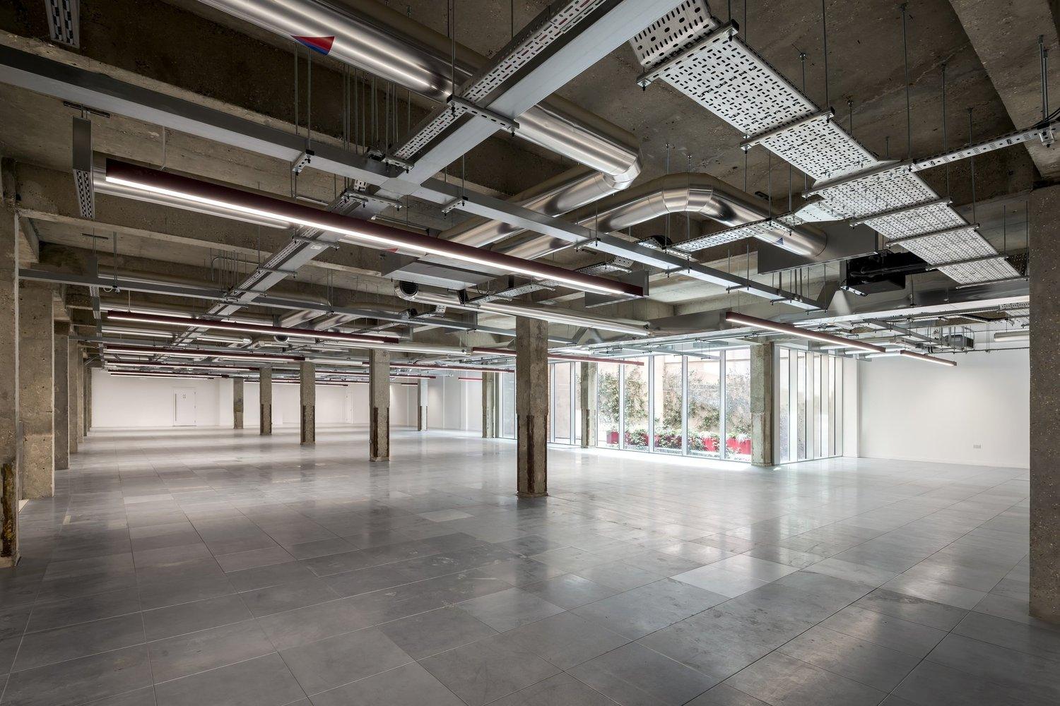 Construction photography by Theo Tzia