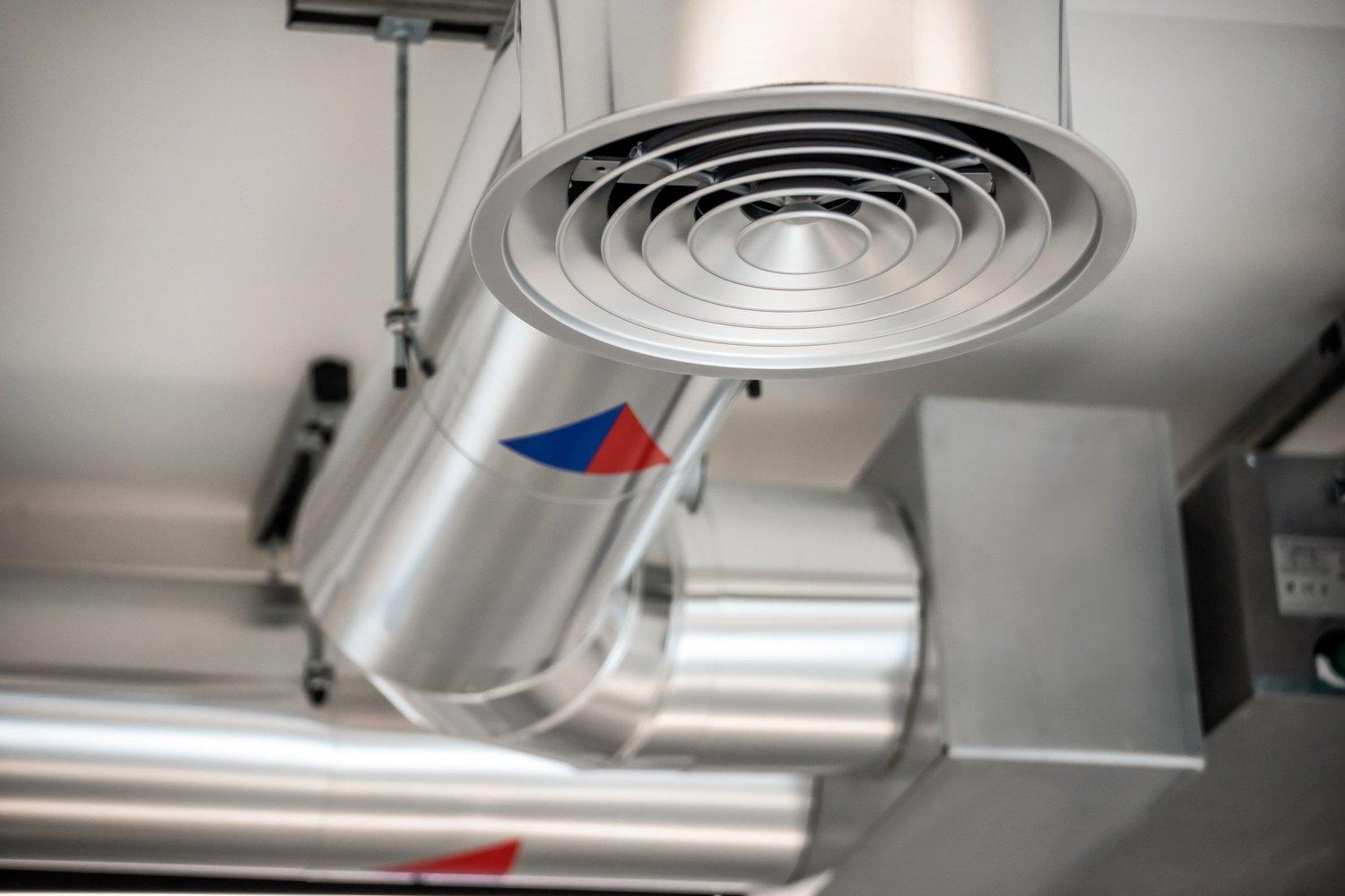 Mechanical & Engineering photography by Theo Tzia