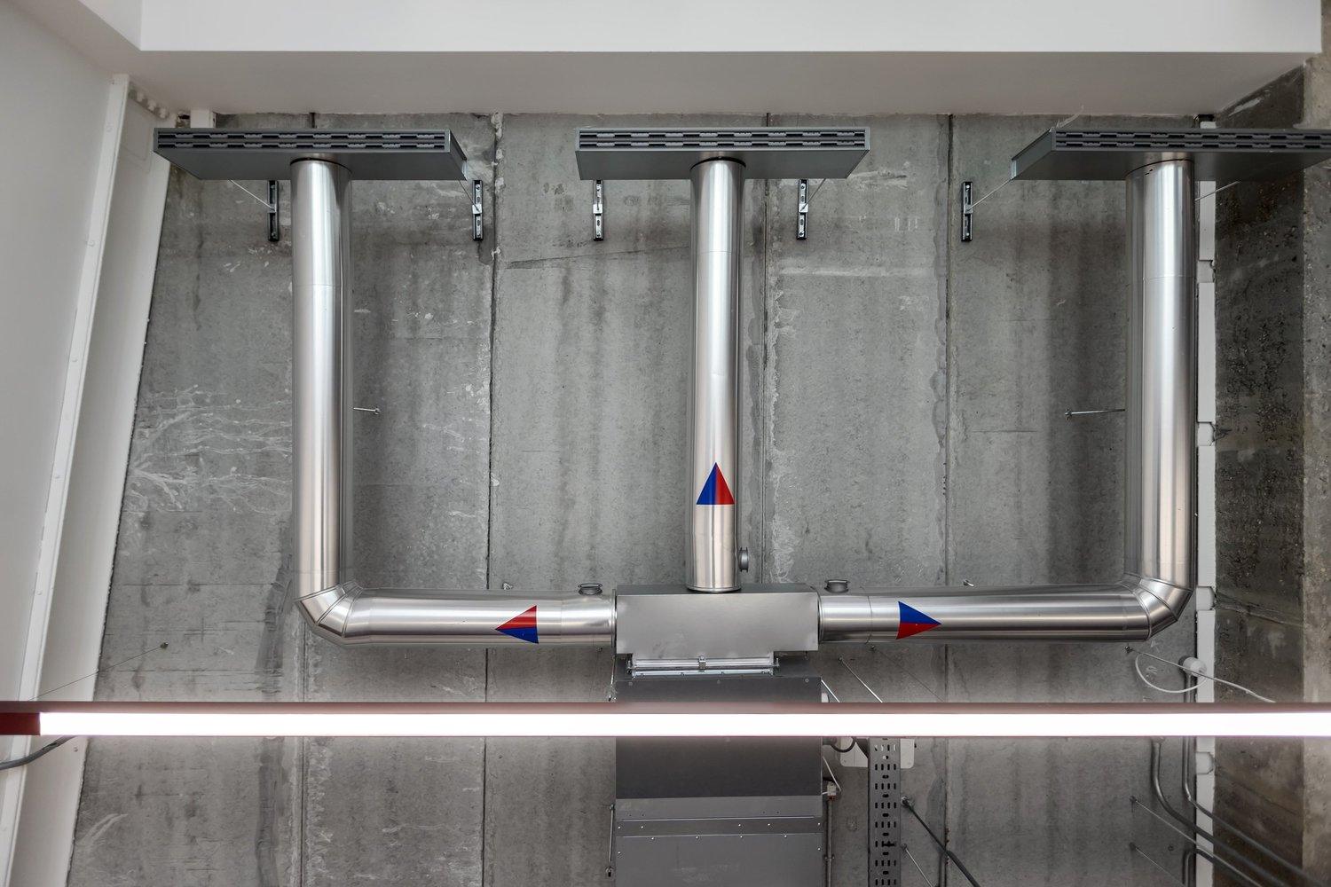 Mechanical & Engineering photography by Theo Tzia