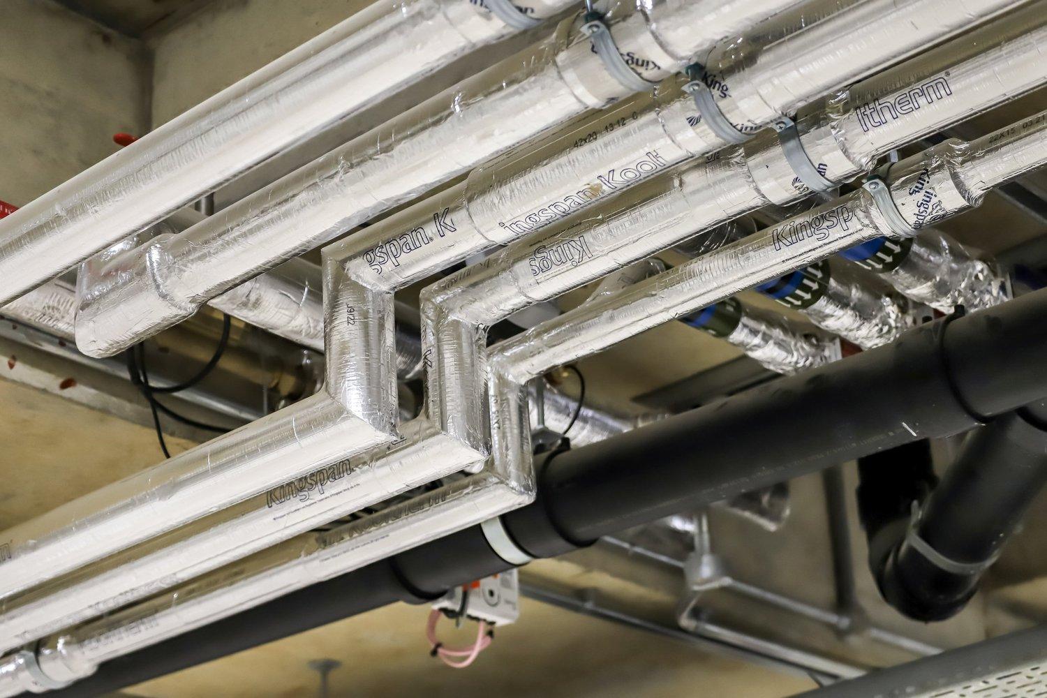 Mechanical & Engineering photography by Theo Tzia