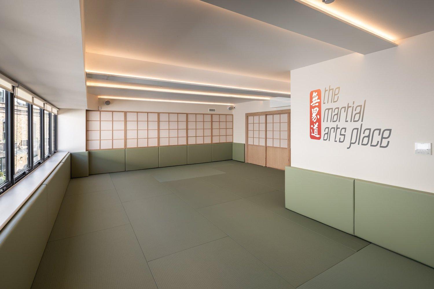 Fitness photography by Theo Tzia