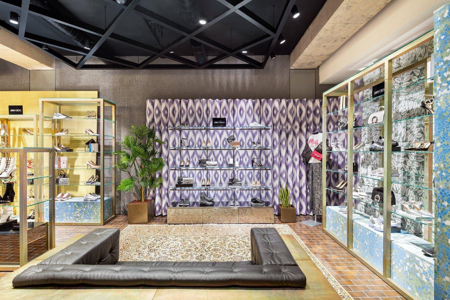 Retail photography by Theo Tzia