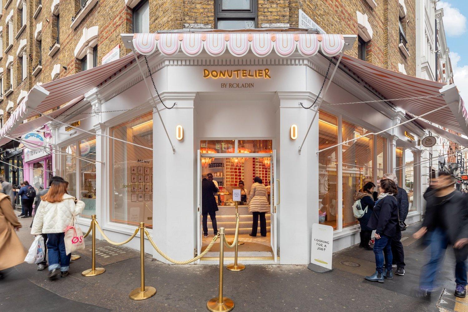 Retail photography by Theo Tzia